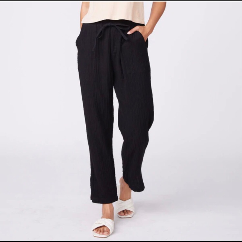 NWT monrow gauze pants in black